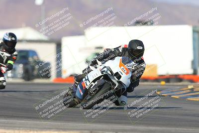 media/Dec-05-2024-Racers Edge (Thu) [[e102e0690b]]/3-B Group/Session 5 (Turn 16)/
